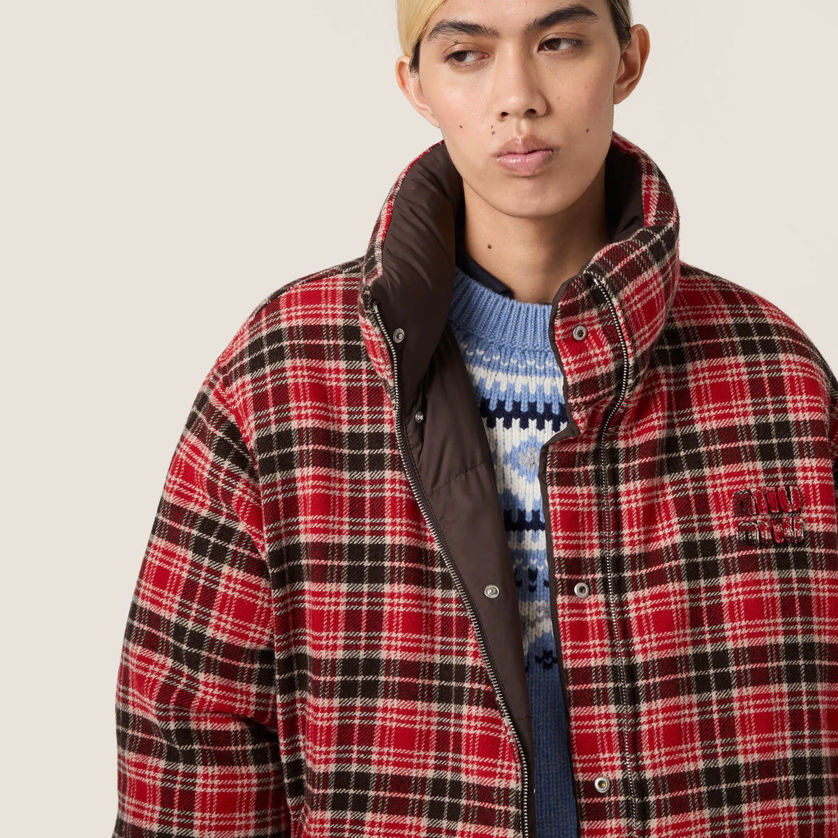 Red/Ebony