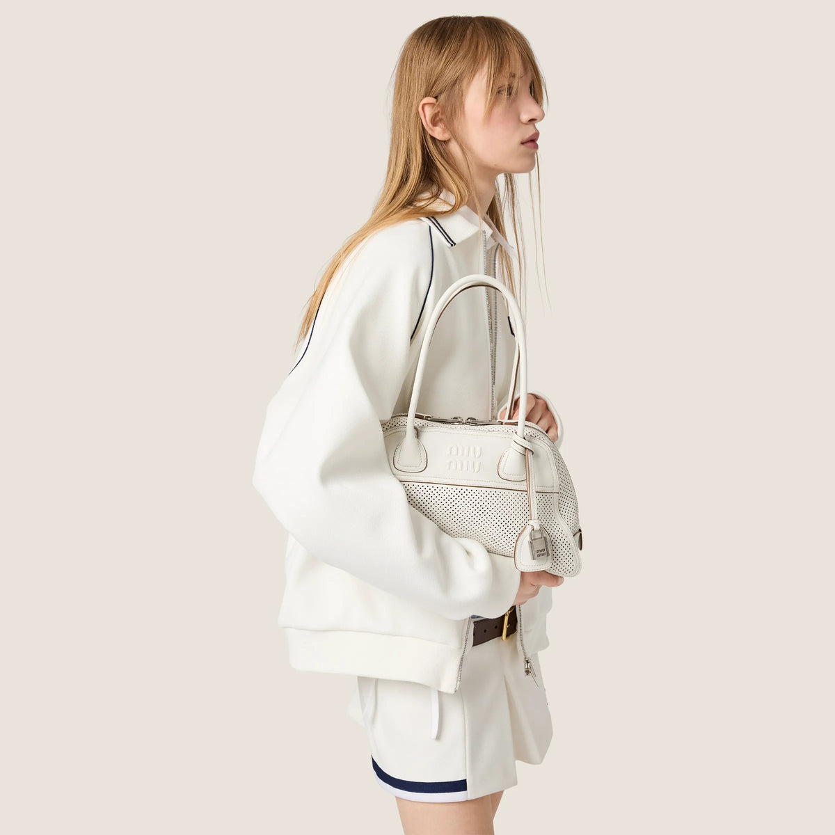 Chalk White