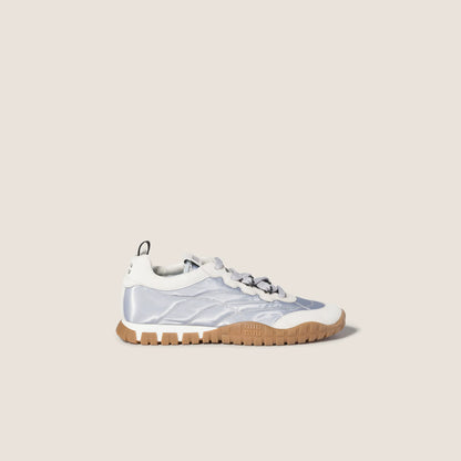 Aluminum/White