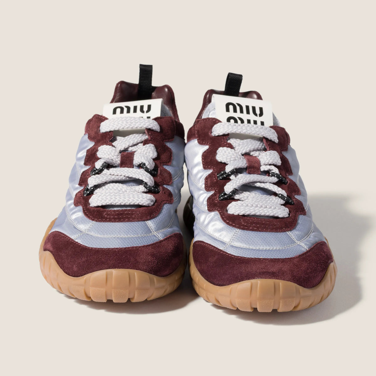 Aluminum/Bordeaux