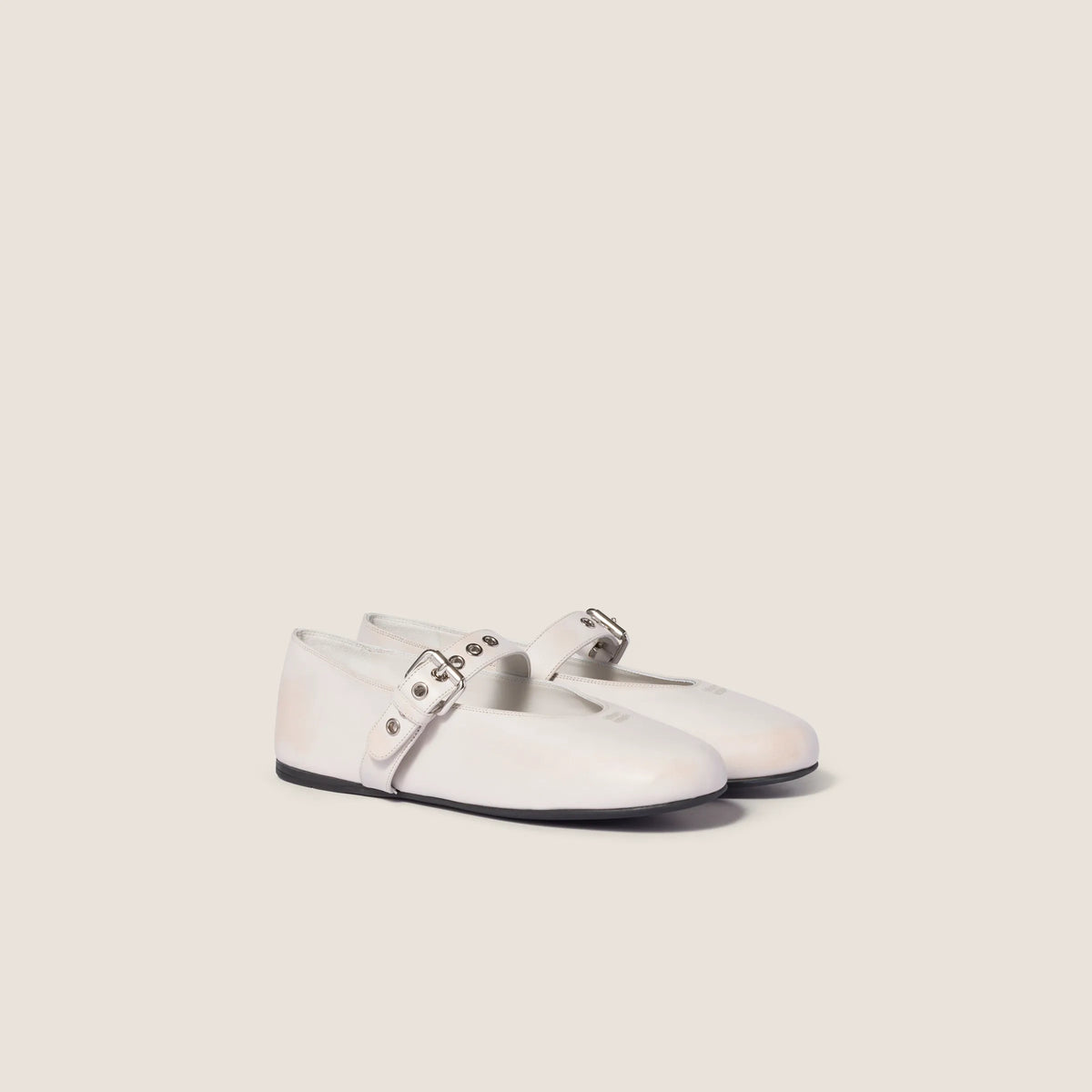 Chalk White