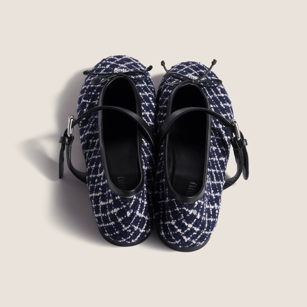 Blue/Ivory