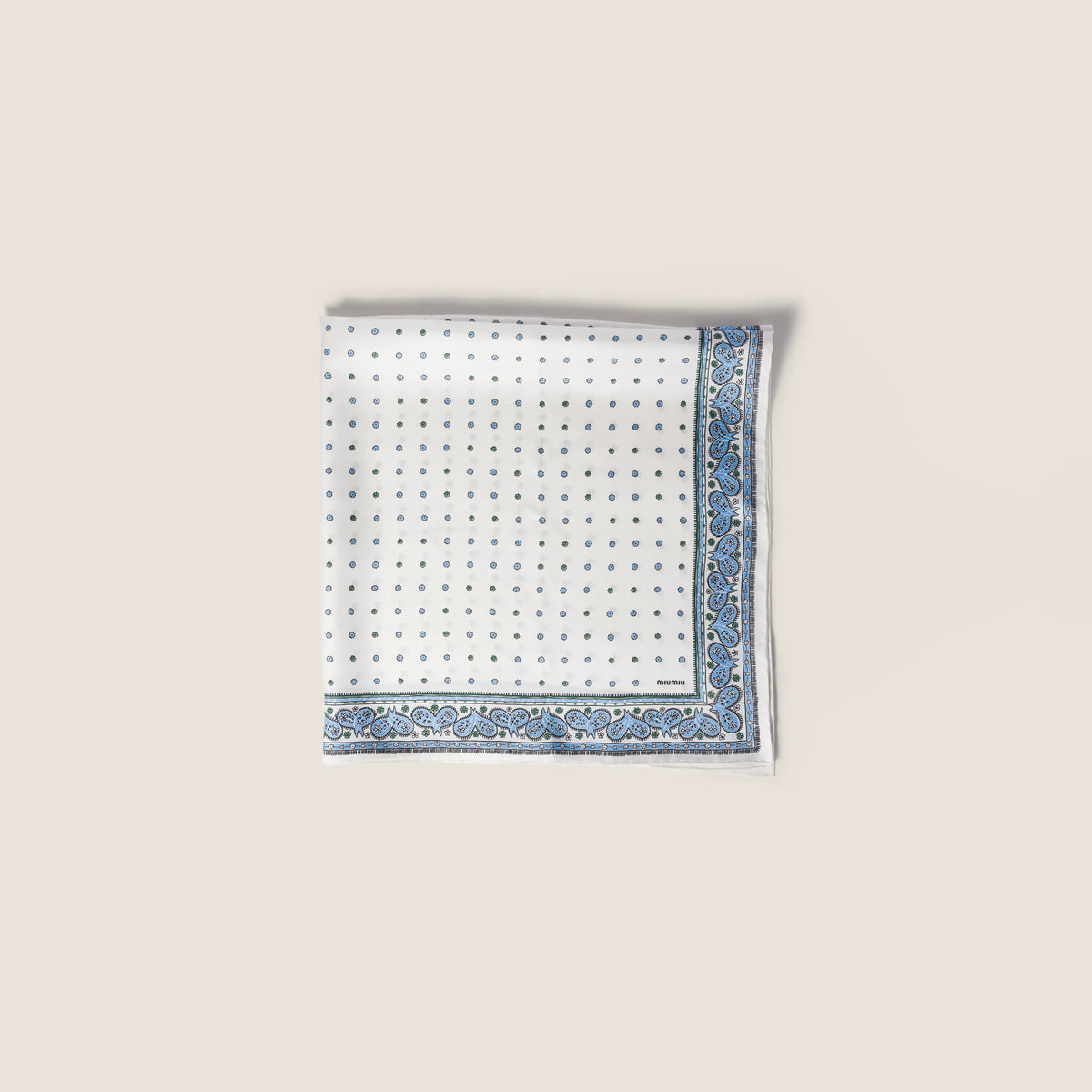 WHITE+BABY BLUE