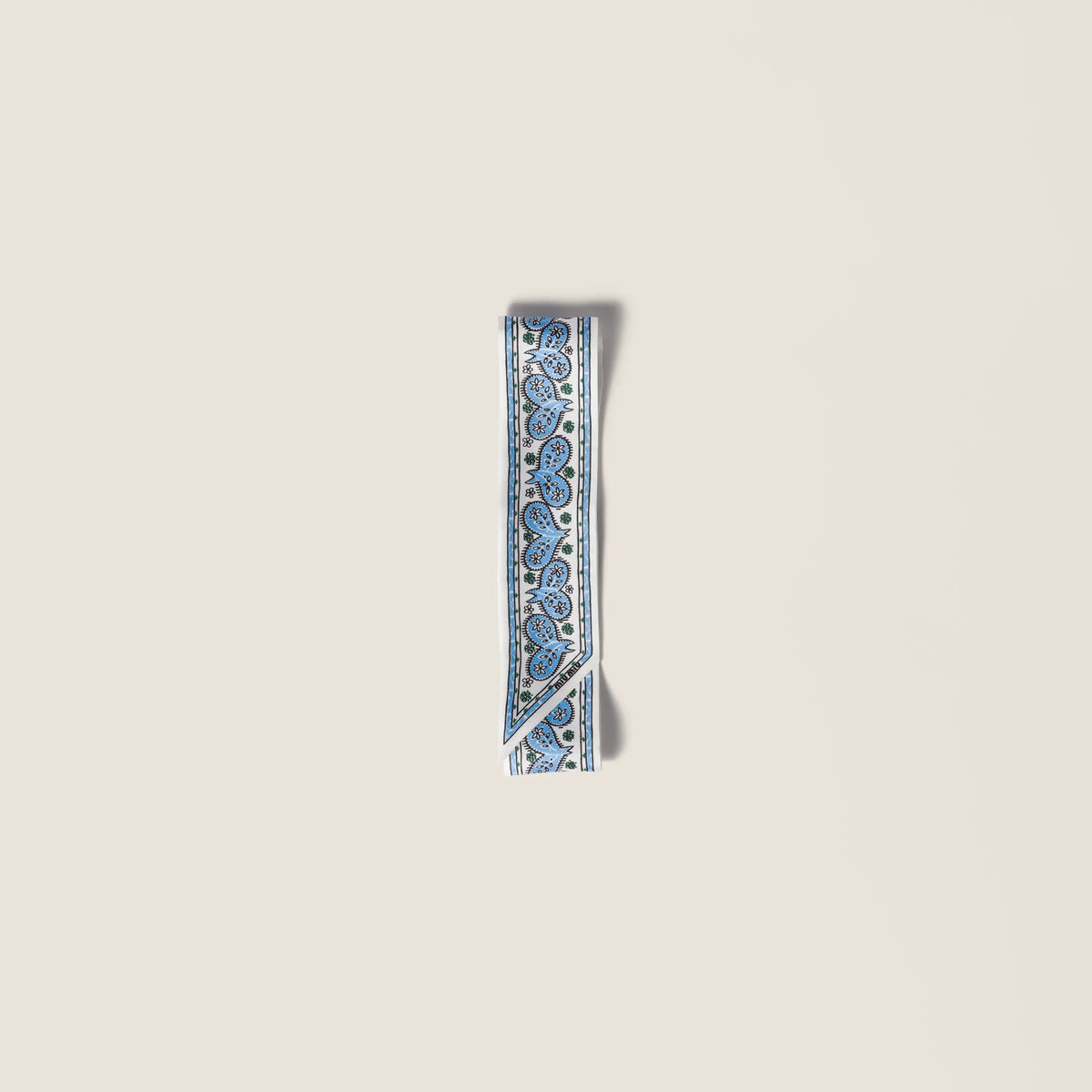 WHITE+BABY BLUE