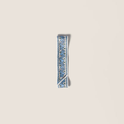WHITE+BABY BLUE