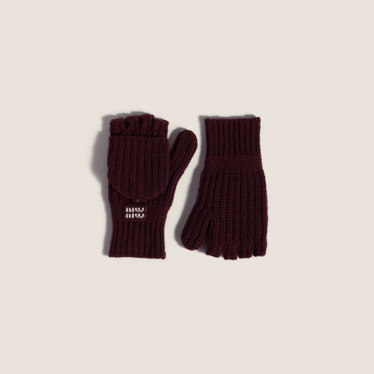 Amaranth Red