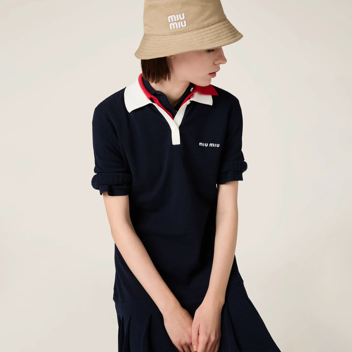 Khaki/White