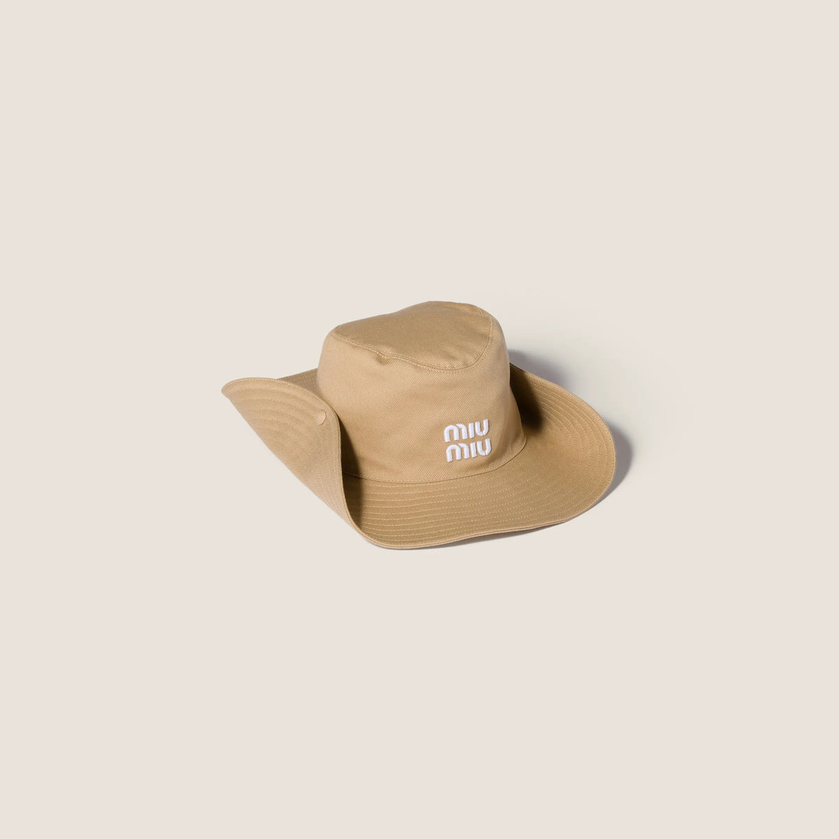 Sand/White