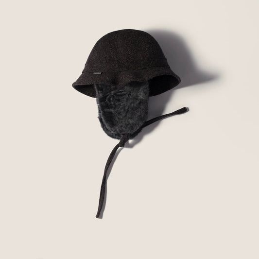 Ebony/Grey