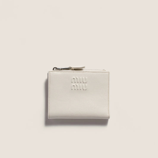 Chalk White