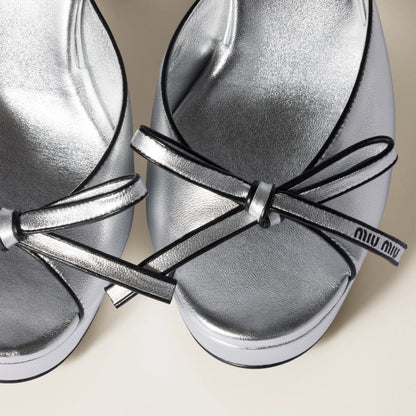 Silver/Black