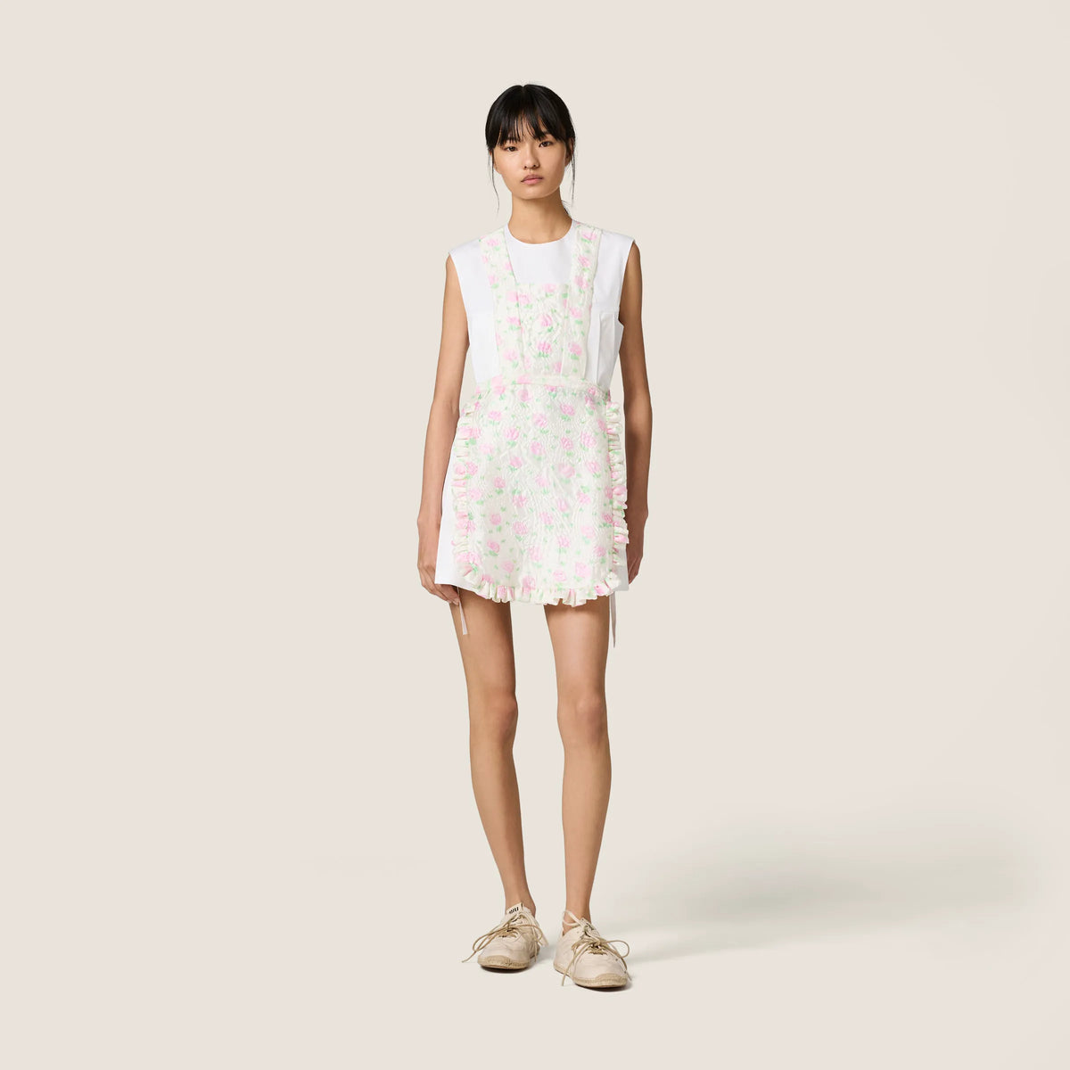 White/ Pink