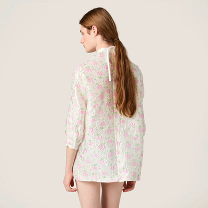 White/ Pink