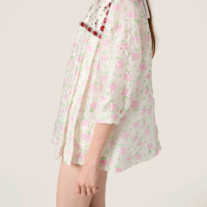 White/ Pink