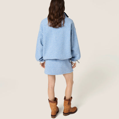 White/Light Blue