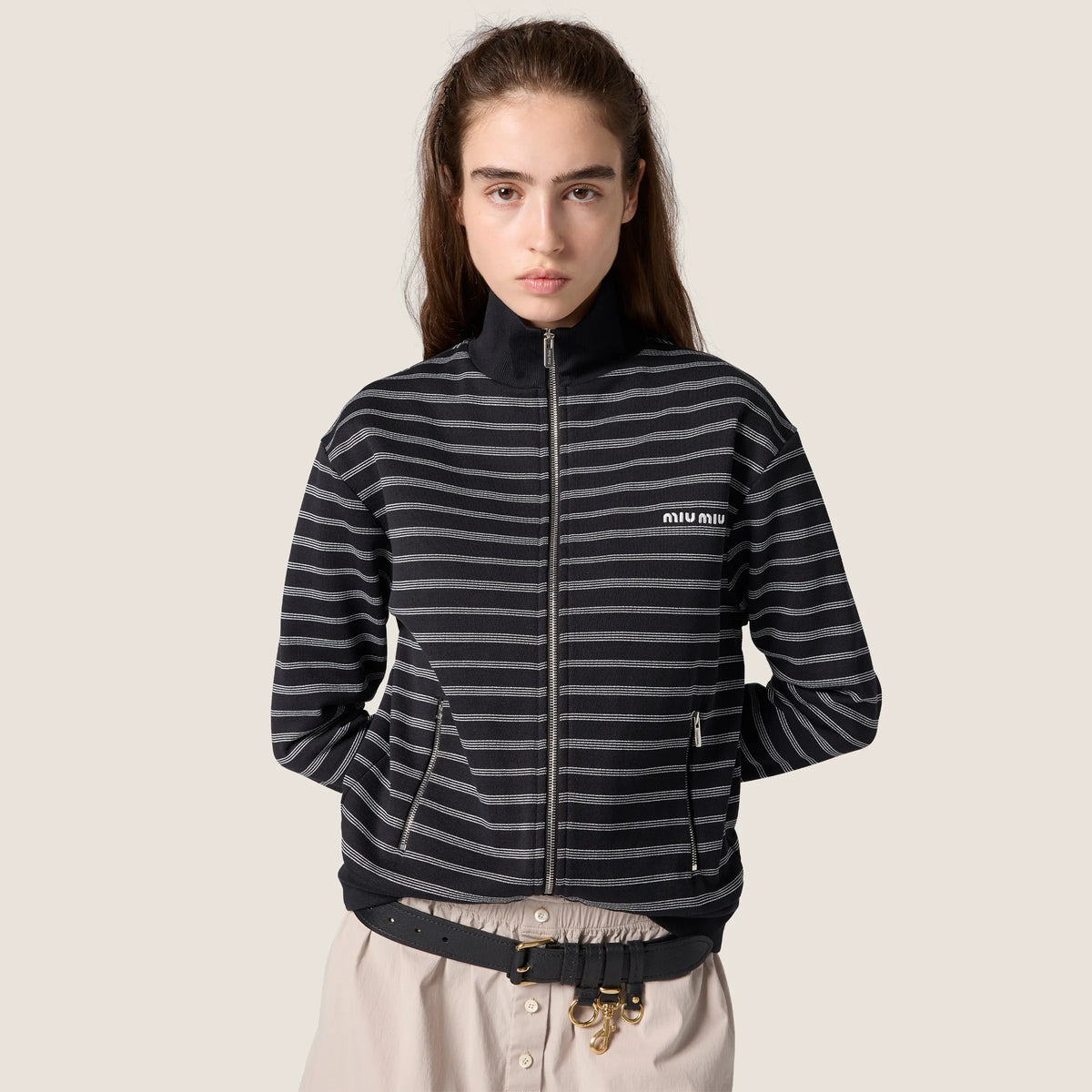 Black/White