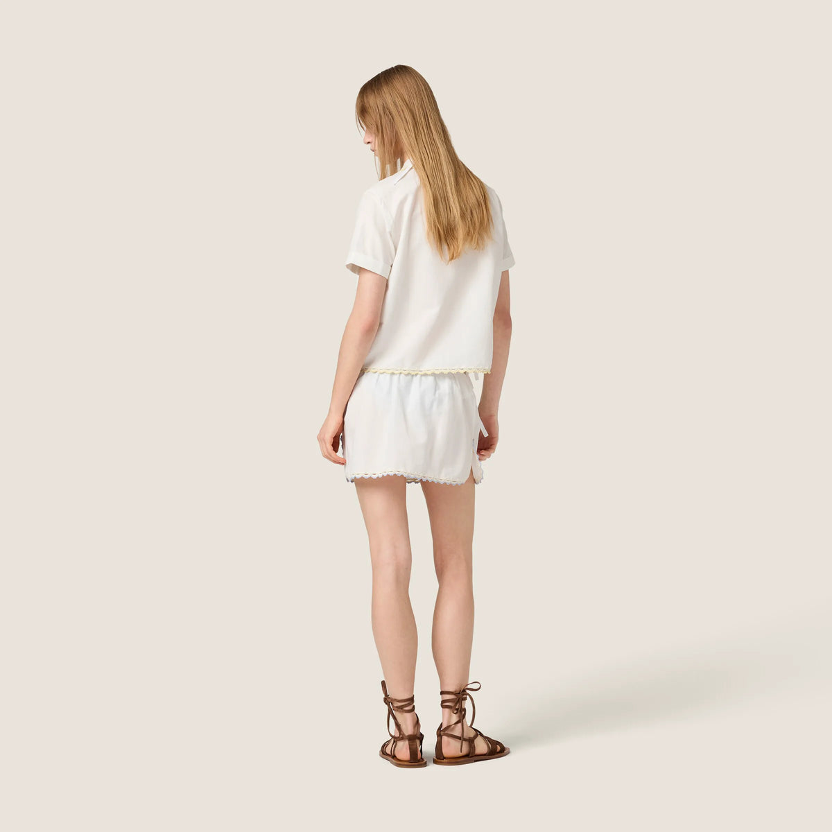 White/Yellow
