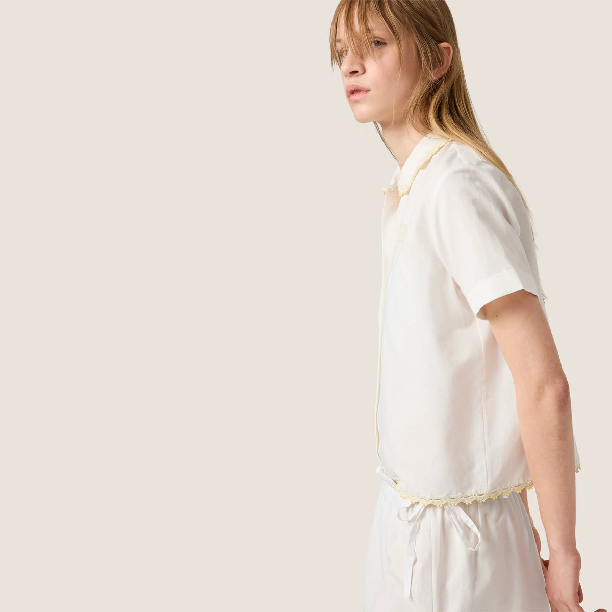 White/Yellow