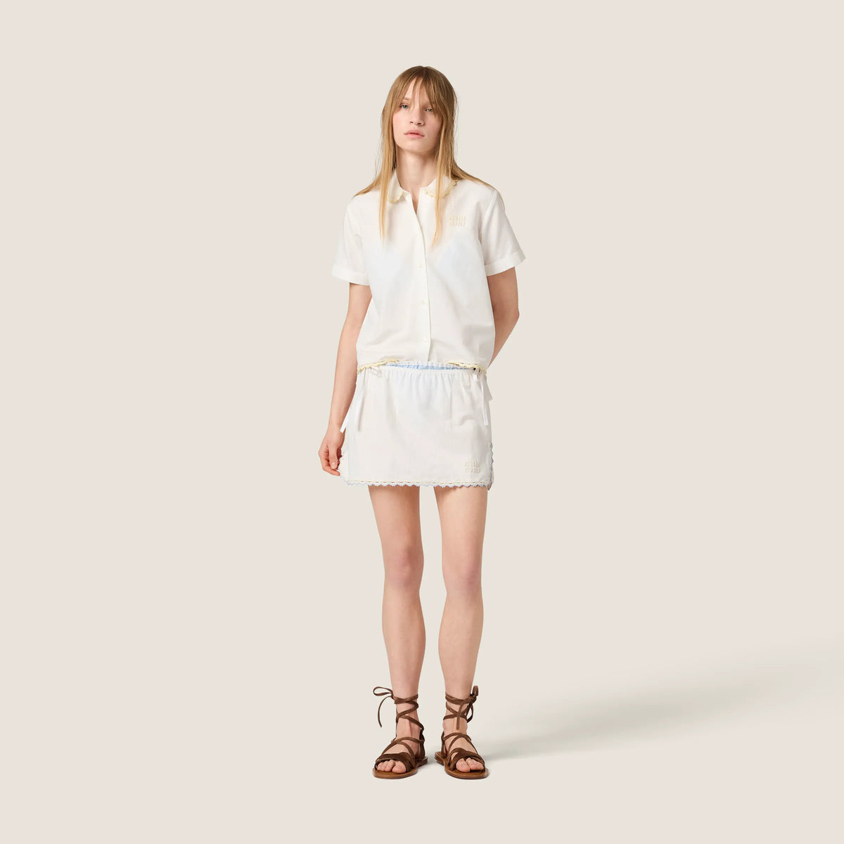 White/Yellow