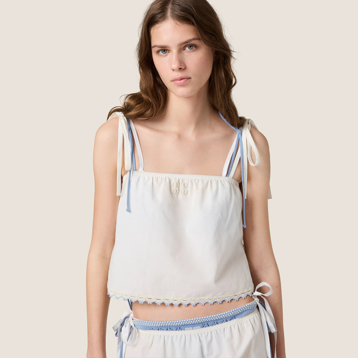 White/Light Blue