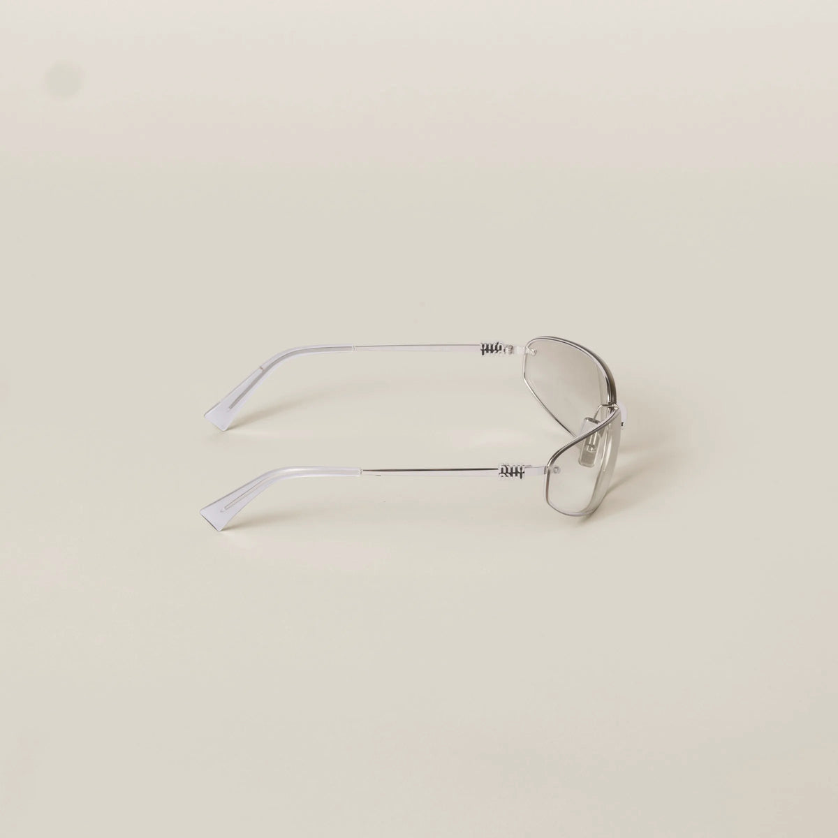 Silver gradient transparent lenses
