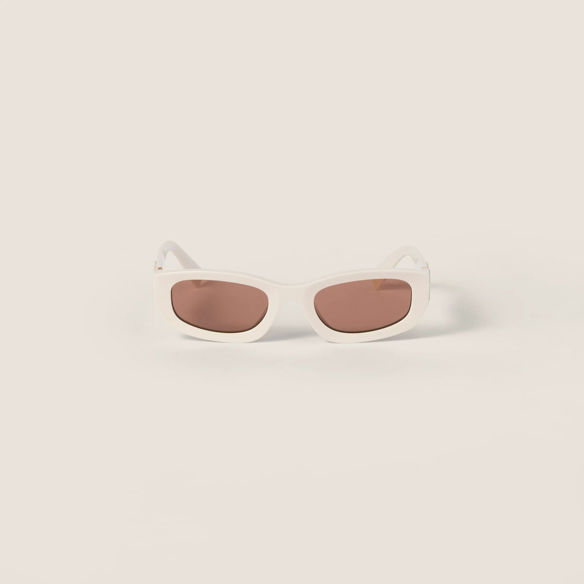 Chocolate brown lenses