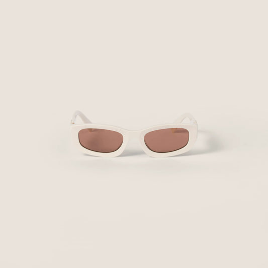 Chocolate brown lenses
