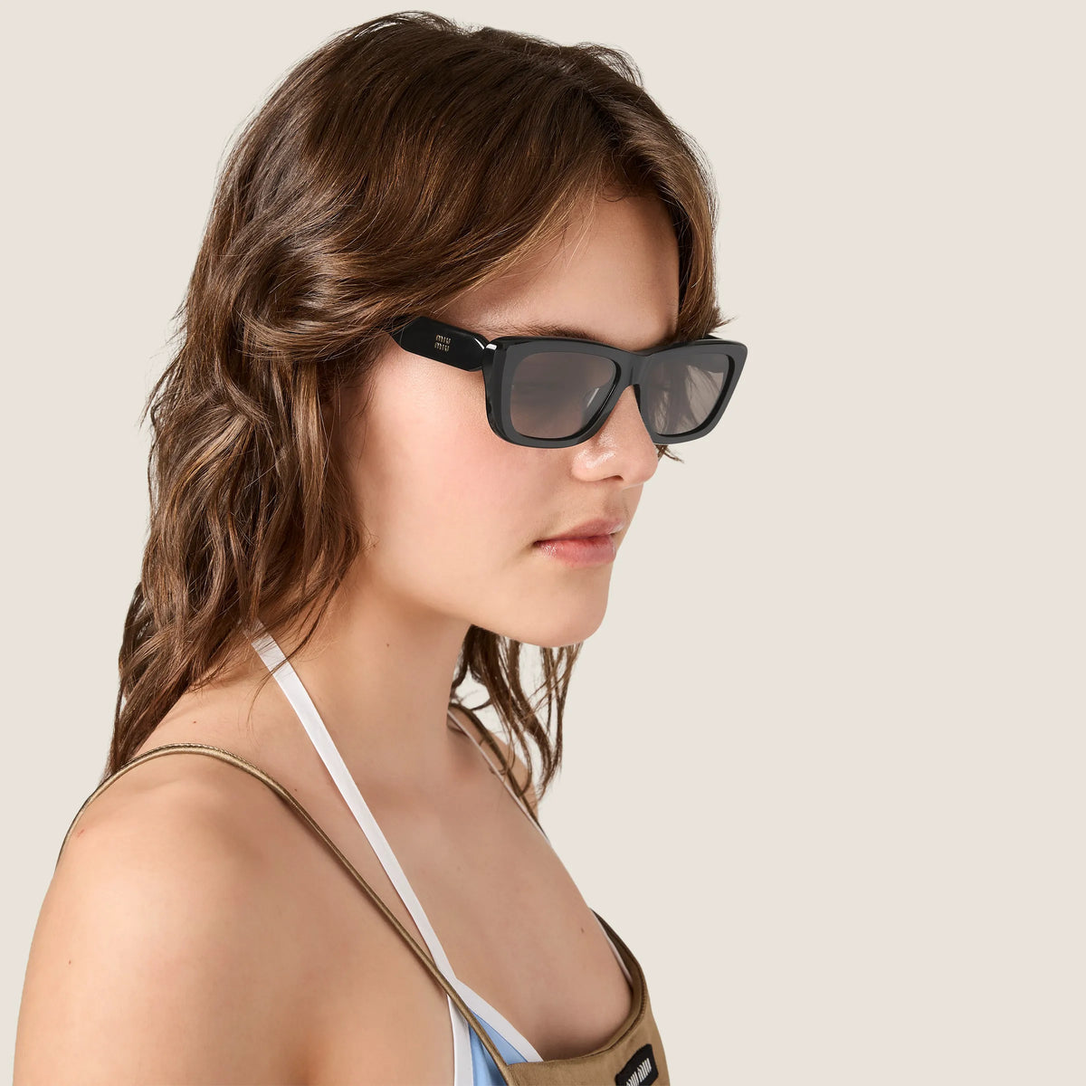 Grey lenses