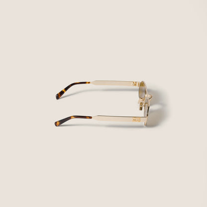 Hay Bio Lenses
