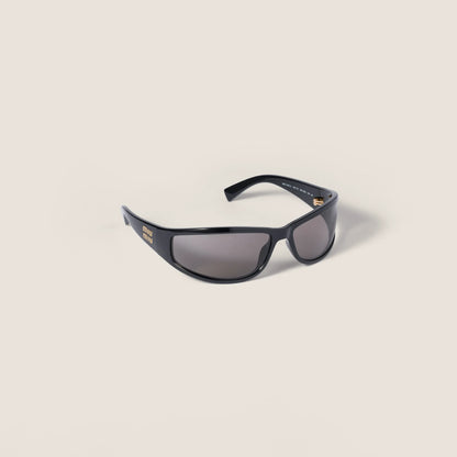 Grey lenses